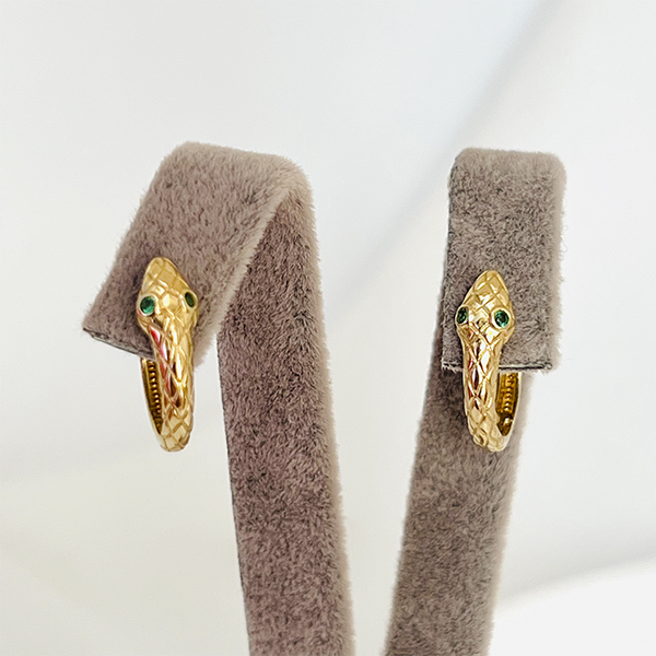 Nagini Altın Tasarım Küpe