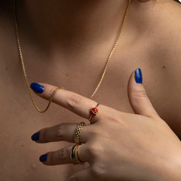 Uğur Böceği Yüzük