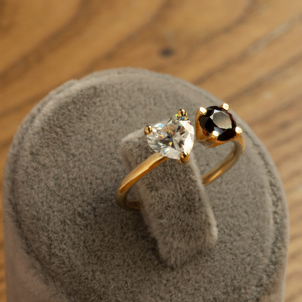 Kalp Garnet Mozanit Taşlı Yüzük